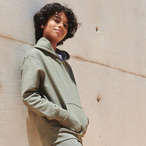 Kids sustainable fashion hoodie Thumbnail